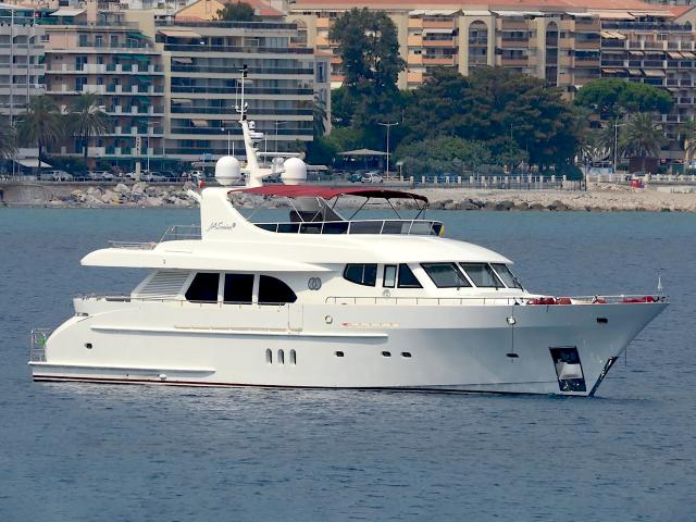 Moonen Yachts Rene van der Velden desing custom Dutch motor yacht Jasmine Luna for sale