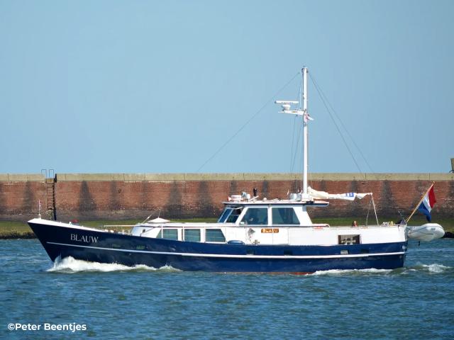 Volker Yacht Design custom dutch motor yacht Blauw for sale