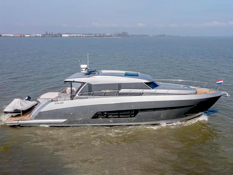 Van der Heijden Yachts Phantom 65 Flybridge Dutch motor yacht Miramar for sale