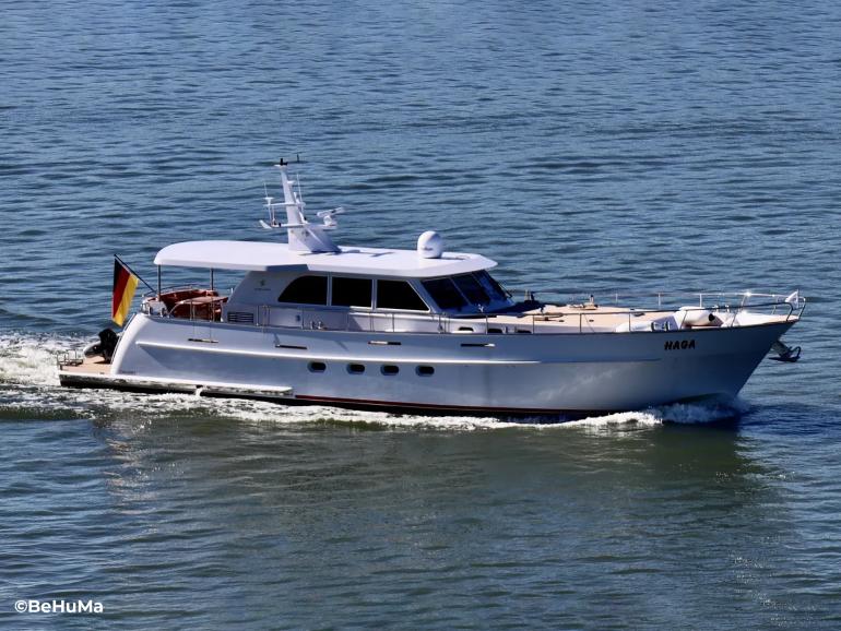 Volharding Staveren Shipyard Sturier Centre Sleeper 675 Long Range Dutch motor yacht Haga for sale 01