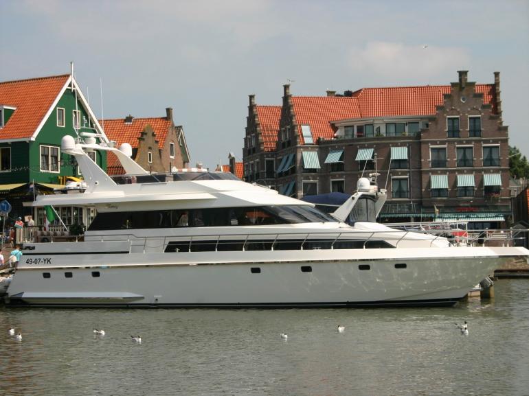 nl19.039-vdl-shipyard-waalwijk-van-der-valk-vitesse-dutch-motor-yacht-01.jpg