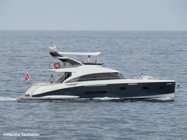 NL18.120-Sichterman-Cor-D-Rover-Design-dutch-motor-yacht-01.JPG