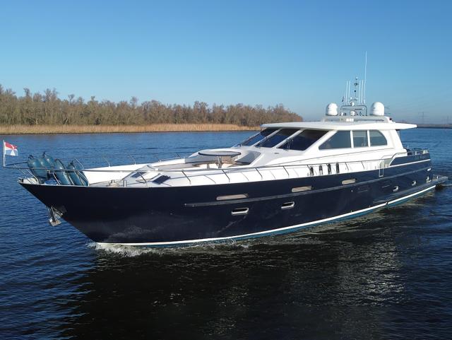 Pacific Shipyards Prestige Vripack custom Dutch motor yacht Lady Margret for sale