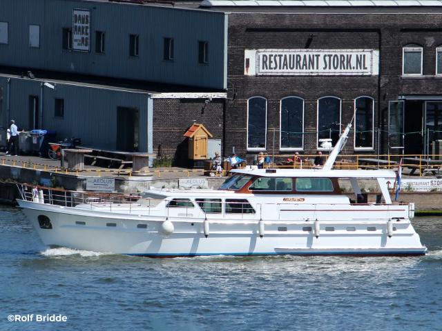 Super van Craft Klaassen Shipyards custom Dutch motor yacht Margaretha for sale