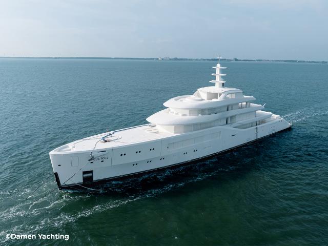 Amels Project 8002 arrives in Vlissingen for outfitting