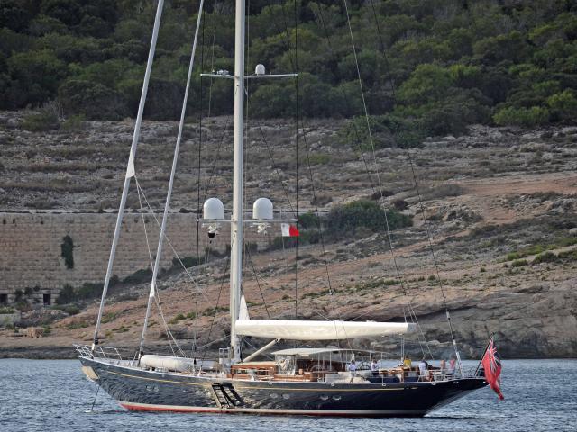 nl52.017-vitters-shipyard-hoek-design-naval-architects-classic-dutch-sailing-yacht-01.jpg