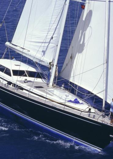  Jongert Yachts Doug Peterson Yacht Design 2700M dutch sailing yacht 01