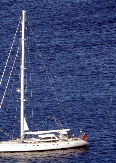 Jongert Yachts Doug Peterson Yacht Design 3000M dutch sailing yacht Azzura for sale